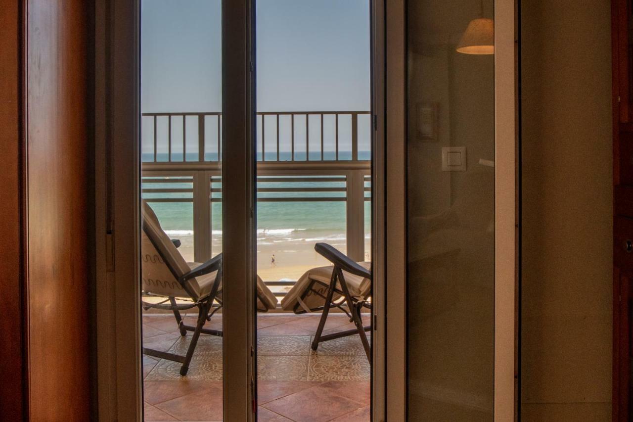 Apartamento Paseo Maritimo 27 Cádiz Eksteriør billede